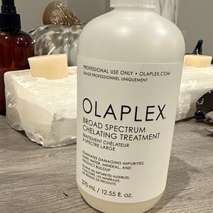 OLAPLEX Broad Spectrum Chelating Hair Treatment